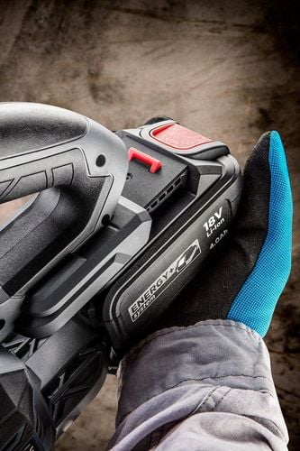 Pilarka łańcuchowa akumulatorowa GRAPHITE 58G034 na Arena.pl