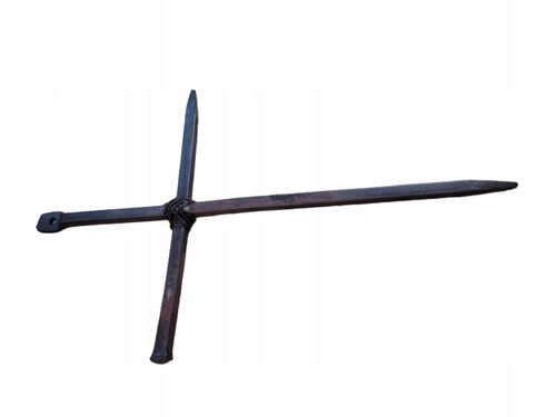 Stalowy kuty krzyż rustykalny z węzłem stalowym 30 cm na Arena.pl