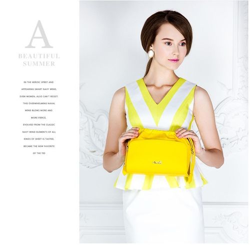 Modna torebka do ręki Niebieska na Arena.pl