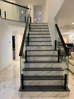 Czarne gładkie płytki na schody, stopnice gresowe 100x30 WYSOKI POŁYSK