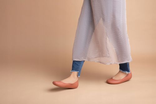 Damskie Wsuwane Buty Baleriny Baletki Brooklyn Flat 41-42 na Arena.pl