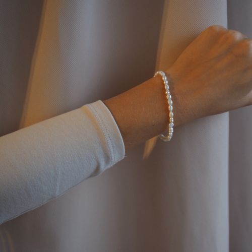 Bransoletka - Perły białe i srebro złocone 19 cm na Arena.pl