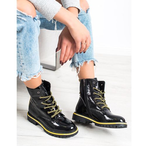 Lakierowane Trapery r.37 na Arena.pl