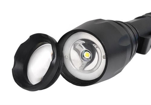 Latarka LED CREE XML-T6 na Arena.pl