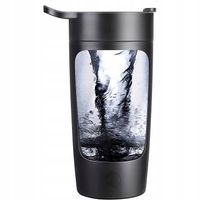 Szejker do odżywek shaker przenośny elektryczny USB czarny 650 ml