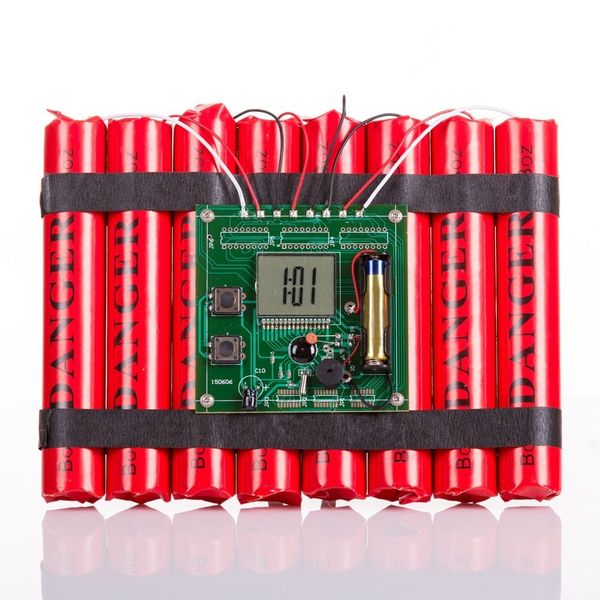 Budzik Dynamit zdjęcie 1