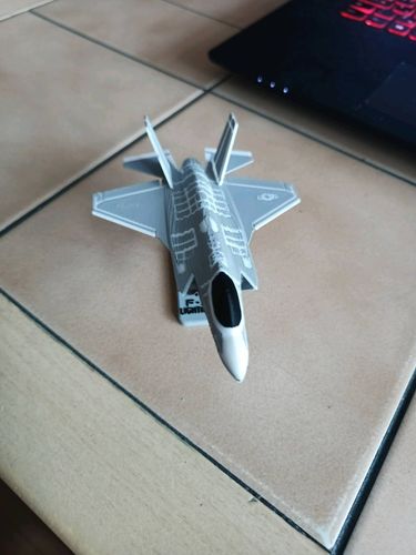 F-35 Lightning II Plane Kit Card na Arena.pl