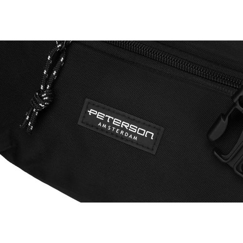 pojemna nerka męska z poliestru w czarnym kolorze zamykana suwakiem na Arena.pl