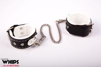 kajdanki damskie na ręce białe whips