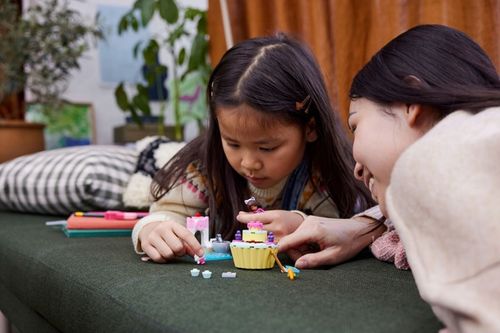 LEGO Pieczenie tortu z Łakotkiem 10785 na Arena.pl
