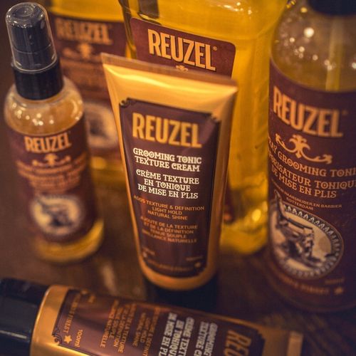 Reuzel Grooming Tonic Spray Utrwalający tonik do stylizacji włosów na Arena.pl