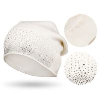 biała czapka damska z kryształkami - peterson