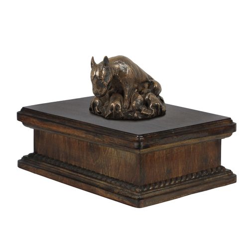 Bulterier mama - eksluzywna urna na Arena.pl