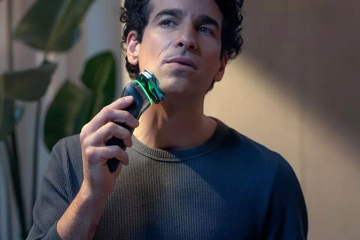 Golarka elektryczna męska do golenia na mokro i na sucho Philips S9975/55 zdjęcie 8