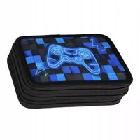 PIÓRNIK SZKOLNY TRZYKOMOROWY Z WYPOSAŻENIEM DLA CHŁOPCA PIXEL PAD GAME