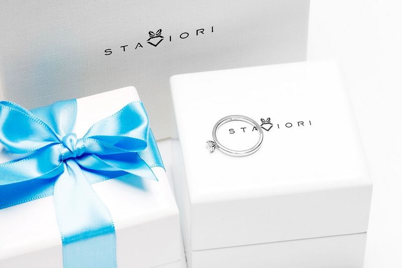 Emaga Złoty pierścionek PBD2500 - Diament zdjęcie 12