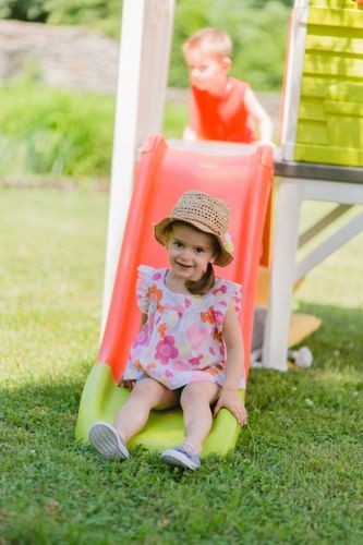 Domek na palach na Arena.pl