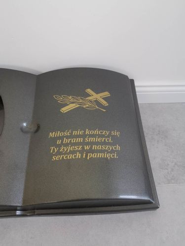 KSIĘGA na grób Podkład do stroików sztucznych Grafitowa z brokatem z doniczką na Arena.pl