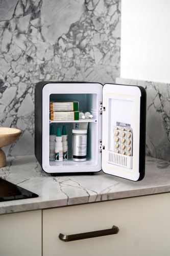 Mini Lodówka Przenośna Na Kosmetyki I Leki na Arena.pl