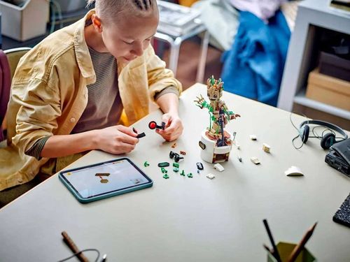 76297 - lego super heroes - tańczący groot na Arena.pl