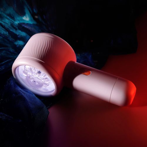 thrusting masturbator na Arena.pl