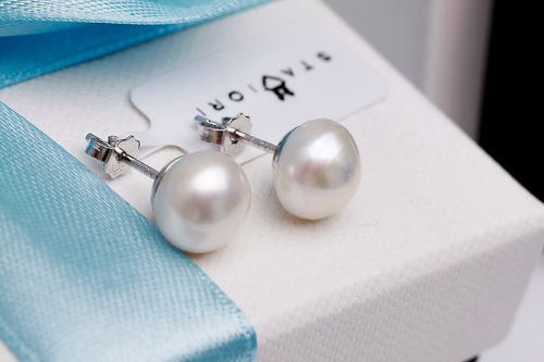 Srebrne kolczyki Staviori z perłami na Arena.pl