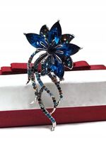 LUX BROSZKA ZAWIESZKA SREBRNA KWIAT + PUDEŁKO NA PREZENT