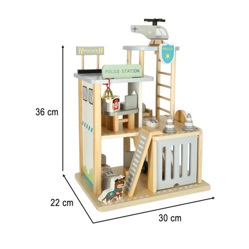 Komisariat policji drewniany tor + radiowóz helikopter parking na Arena.pl