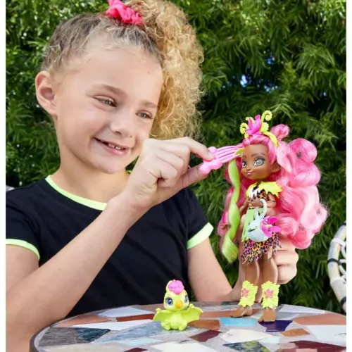 Lalka dla dziecka - Prehistoryczna Fernessa ze zwierzakiem Ptilly Cave Club na Arena.pl