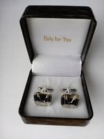 Spinki do mankietów koszul Exciting Srebrne Logo Honda w Etui Szkatułka