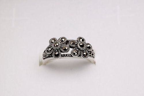 Srebrny pierścionek Staviori na Arena.pl