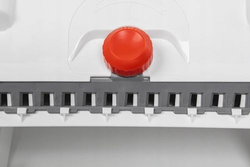 SIEWNIK OGRODOWY ROZSIEWACZ DO NASION TRAWY NAWOZU SOLI PIASKU 12L WL-SE201 na Arena.pl