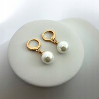 PIĘKNE KOLCZYKI WISZĄCE PERŁY BIAŁE, DELIKATNE 6 MM, STAL CHIRURGICZNA 18K