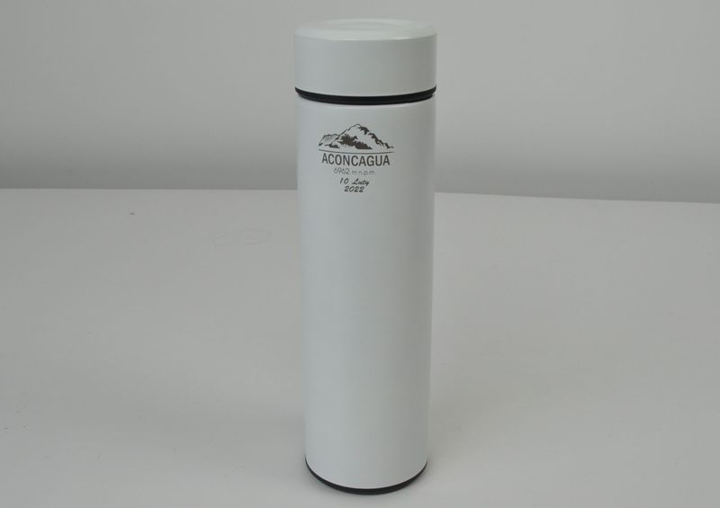 Termos 470 ml logo, grawer BIAŁY 50szt. 6 cm x 22,5 cm zdjęcie 3