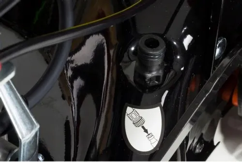 NAC KOSIARKA SPALINOWA do trawy z NAPĘDEM LS42-146-NG 146cc 42cm kosz 40l na Arena.pl