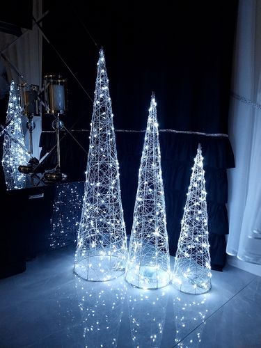 ŚWIECĄCE CHOINKI LED OZDOBA ŚWIĄTECZNA DEKORACJA FIGURKI 3szt 100/80/60cm na Arena.pl