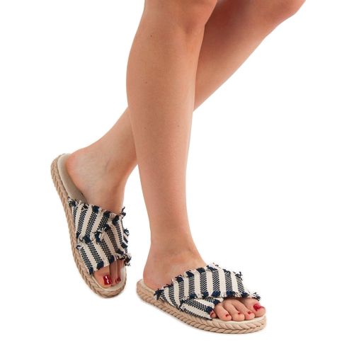 Klapki W Paski r.37 na Arena.pl