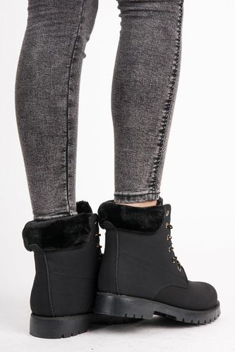 TRAPERY Rozmiar - 39 na Arena.pl