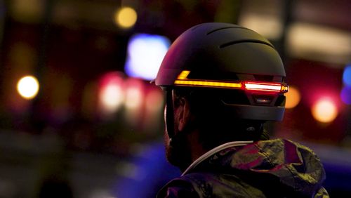 Livall BH51M Neo Smart Kask Miejski Bluetooth LED/SOS Roz. M na Arena.pl