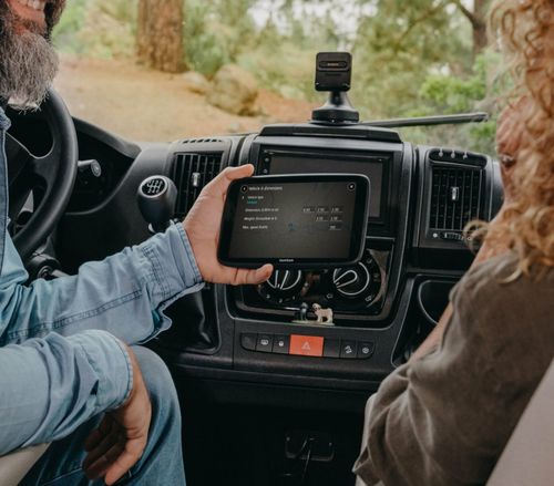 Nawigacja GPS TomTom GO Camper Max 700 Premium Pack do Kampera na Arena.pl