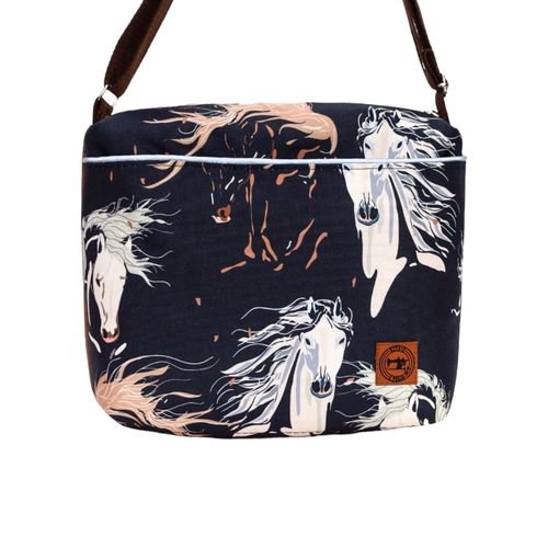 Torebka Na Ramię z Motywem Koni i Brązową Ekoskórą – Handmade na Arena.pl