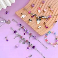 ZESTAW KORALIKÓW DO ROBIENIA BRANSOLETEK CHARMS ZAWIESZKA KUROMI HELLO XXL