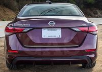 Nissan Sentra 2020+ Listwa CHROM na Klapę