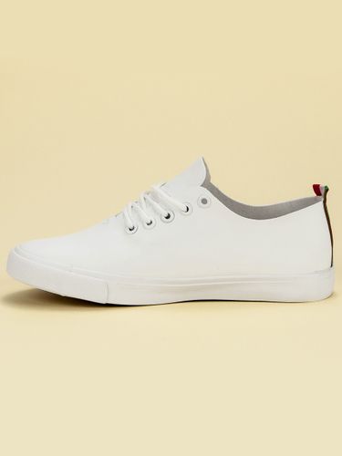 WIĄZANE TRAMPKI Rozmiar - 41 na Arena.pl