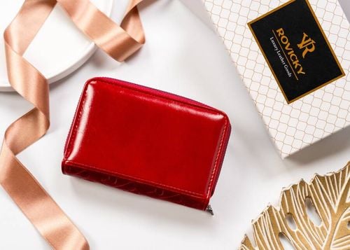 portfel damski z tłoczonym monogramem - rovicky na Arena.pl