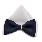 KOMUNIJNA GRANATOWA MUCHA Z BIAŁĄ POSZETKĄ