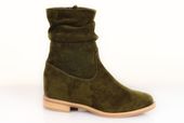 Botki zamszowe na obcasie i koturnie zielone Rozmiar obuwia - 38