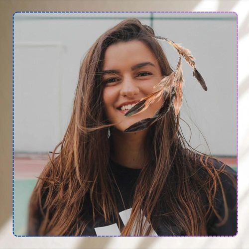 Spinka przypinka do włosów z beżowymi piórkami boho na Arena.pl