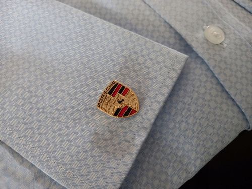 Exciting spinki do mankietów koszuli EXC Porsche pozłacane w skórzanym Etui na Arena.pl