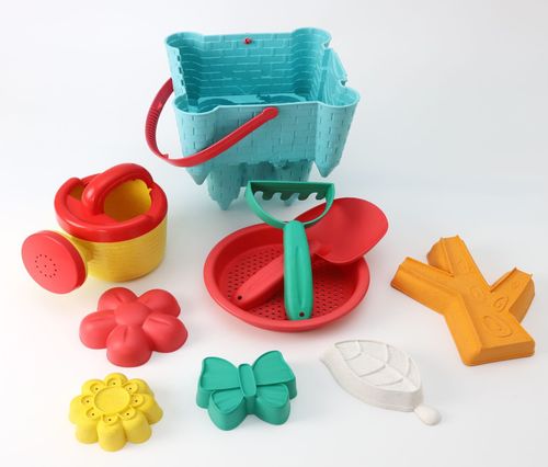 wiaderko do piaskownicy z zabawkami Zamek - 9 elementów na Arena.pl